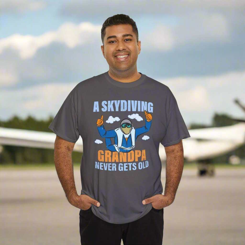 A Skydiving Grandpa Never Gets Old T-Shirt – Funny Skydiver Grandpa Gift - WJMAPPAREL.COM